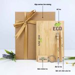 Quà tặng ECO3: Sổ tay bìa tre, bút bi tre, bút chì tre và móc khóa tre, sản phẩm thân thiện môi trường cho doanh nghiệp