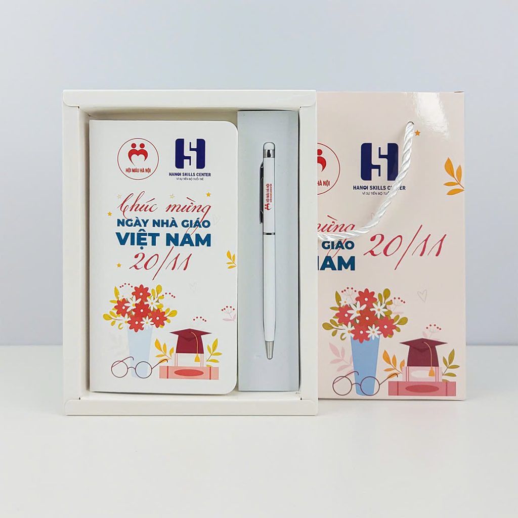 Set quà tặng sổ tay bút ký in logo tri ân thầy cô nhân ngày Nhà giáo Việt Nam 20/11 gs92