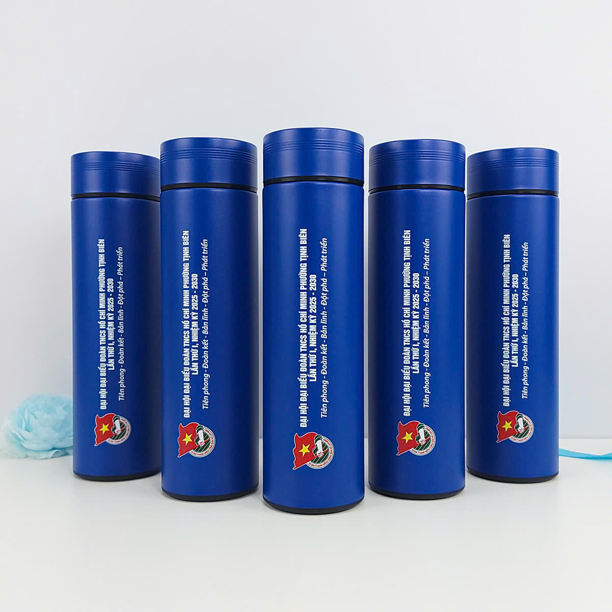 binh-giu-nhiet-in-logo-qua-tang-dai-hoi-doan-thanh-nien-bgn04 binh-giu-nhiet-in-logo-qua-tang-dai-hoi-doan-thanh-nien-bgn04