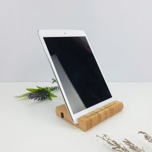 Giá Đỡ Máy Tính Bảng Bằng Tre In Logo Thương Hiệu