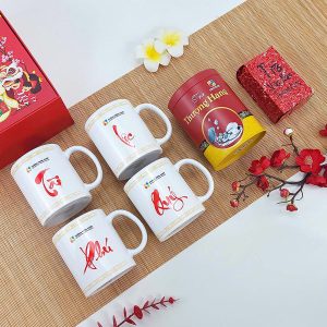 Set Quà Tết Ly Sứ & Trà Thượng Hạng In Logo Doanh Nghiệp – GS28