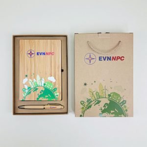 Bộ Quà Tặng Doanh Nghiệp Eco62 – Sổ Tre & Bút Tre In Logo Đồng Bộ