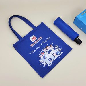 Set Quà Tặng 27/2 Tri Ân Thầy Thuốc: Túi Vải & Ô Dù In Logo – GS412