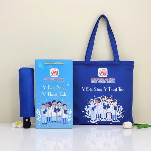 Set Quà Tặng 27/2 Tri Ân Thầy Thuốc: Túi Vải & Ô Dù In Logo – GS412